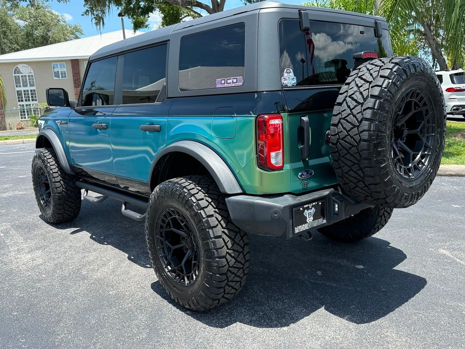 2025 Ford Bronco 6th Gen - Image 12 of 12