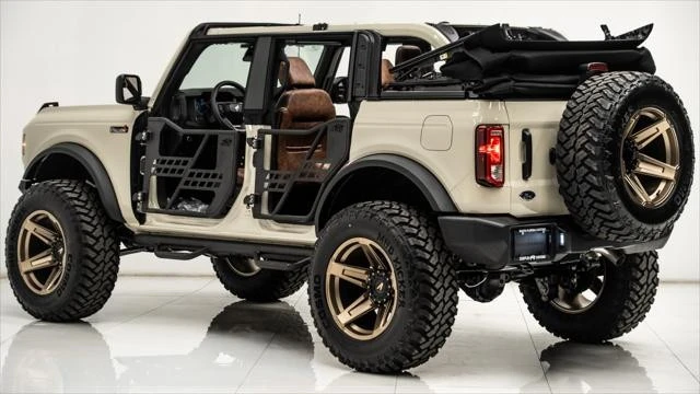 2025 Ford Bronco 6th Gen - Image 9 of 21