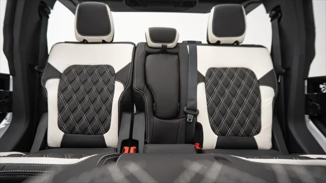 2025 Ford Bronco 6th Gen - Image 20 of 31