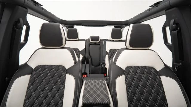 2025 Ford Bronco 6th Gen - Image 24 of 31