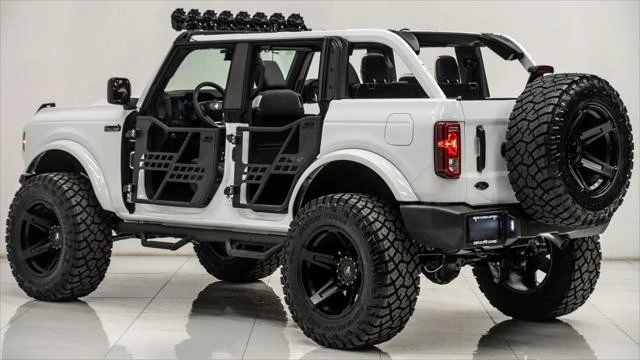 2025 Ford Bronco 6th Gen - Image 5 of 21