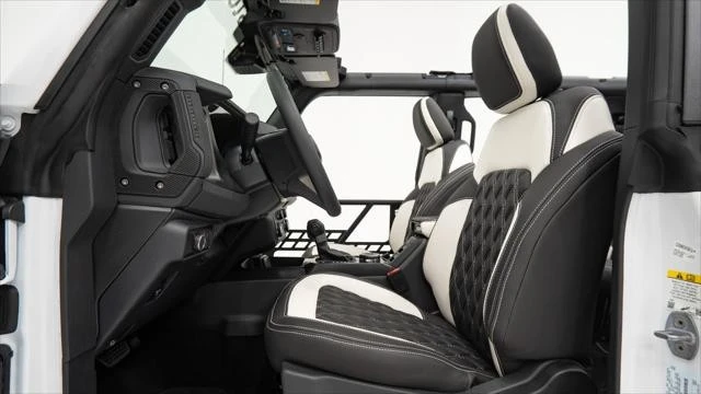 2025 Ford Bronco 6th Gen - Image 29 of 31