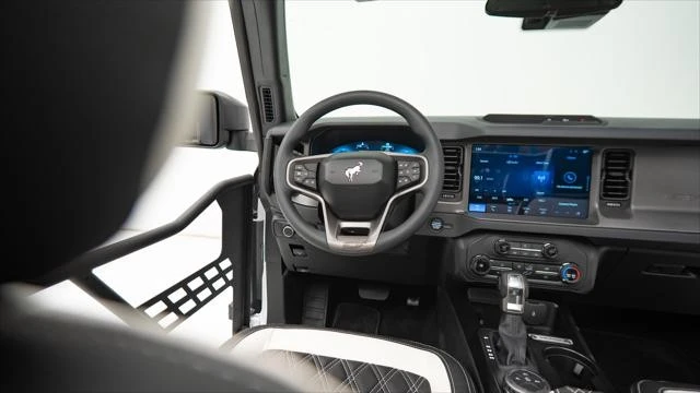 2025 Ford Bronco 6th Gen - Image 27 of 31