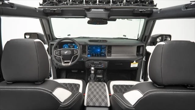 2025 Ford Bronco 6th Gen - Image 28 of 31