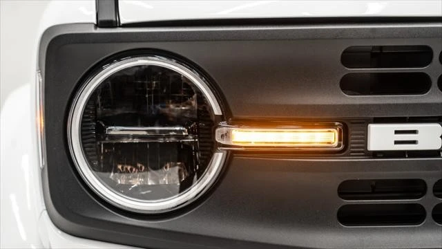 2025 Ford Bronco 6th Gen - Image 16 of 21
