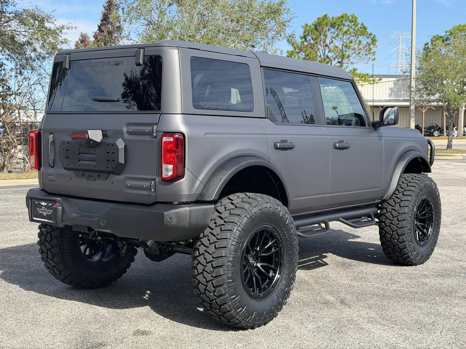 2025 Ford Bronco 6th Gen - Image 5 of 21