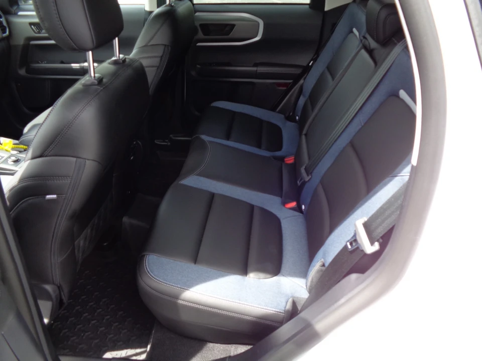 2025 Ford Bronco 6th Gen - Image 14 of 29