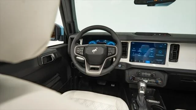 2025 Ford Bronco 6th Gen - Image 10 of 21