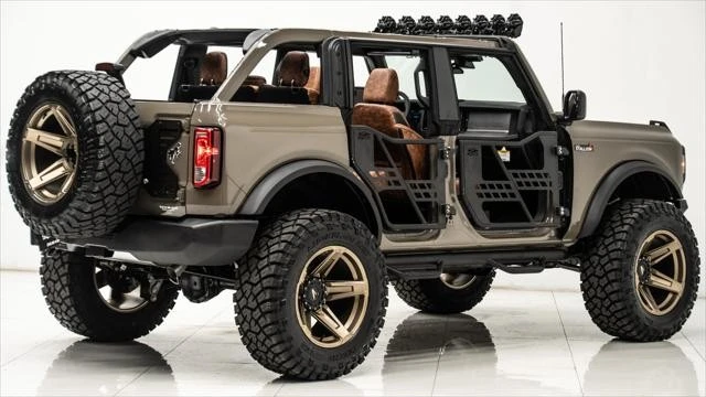 2025 Ford Bronco 6th Gen - Image 4 of 21