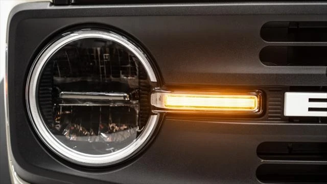 2025 Ford Bronco 6th Gen - Image 16 of 21
