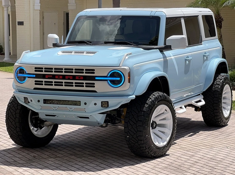 2025 Ford Bronco 6th Gen - Image 20 of 21