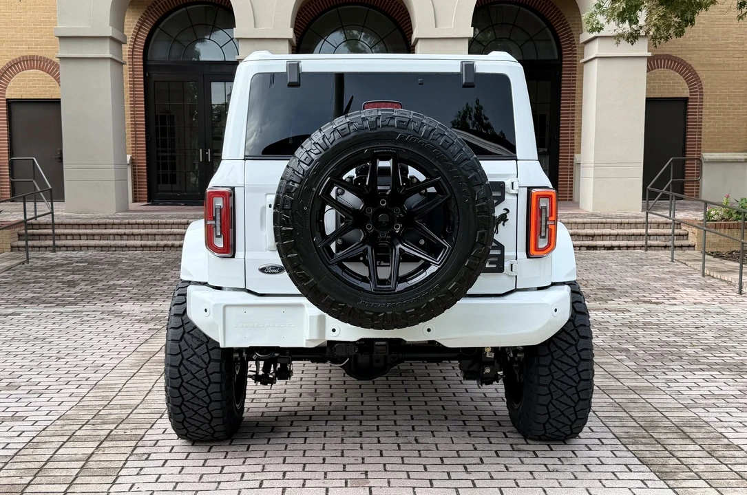 2025 Ford Bronco 6th Gen - Image 7 of 21