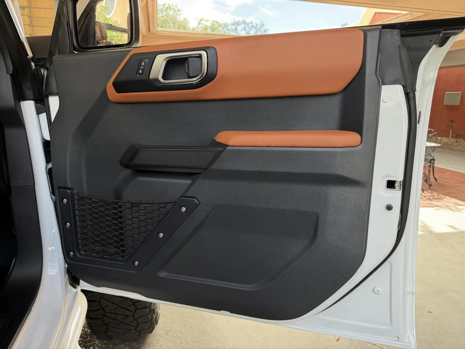 2025 Ford Bronco 6th Gen - Image 20 of 21