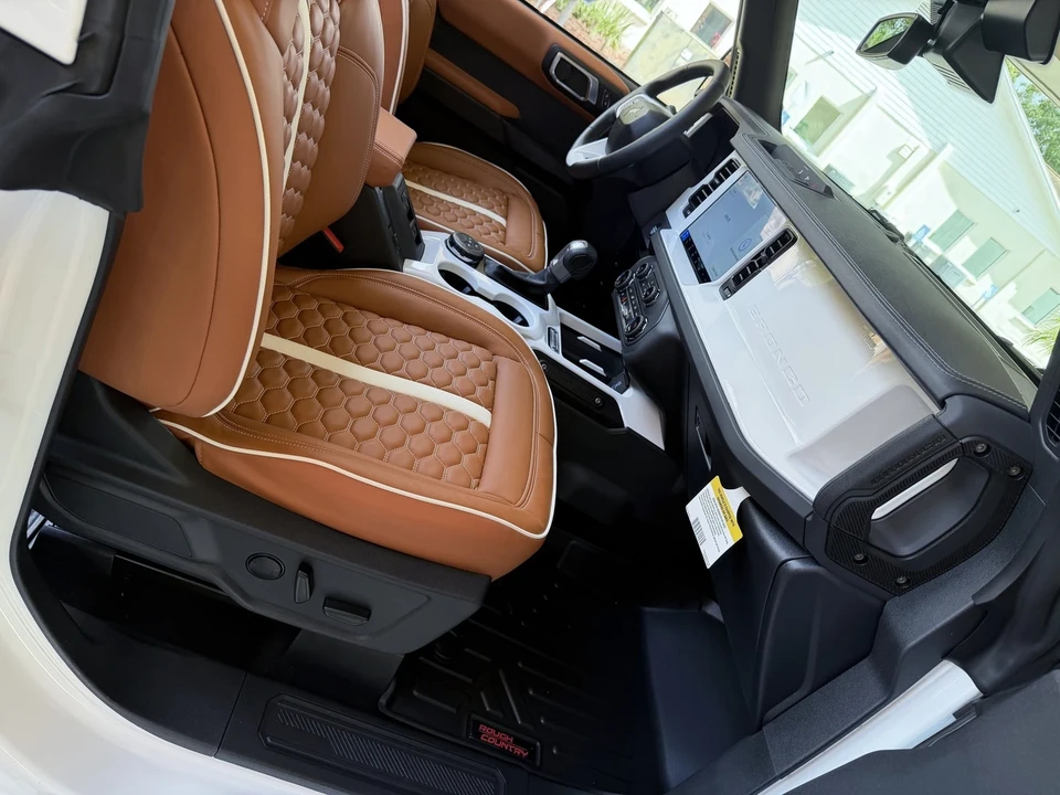 2025 Ford Bronco 6th Gen - Image 21 of 21