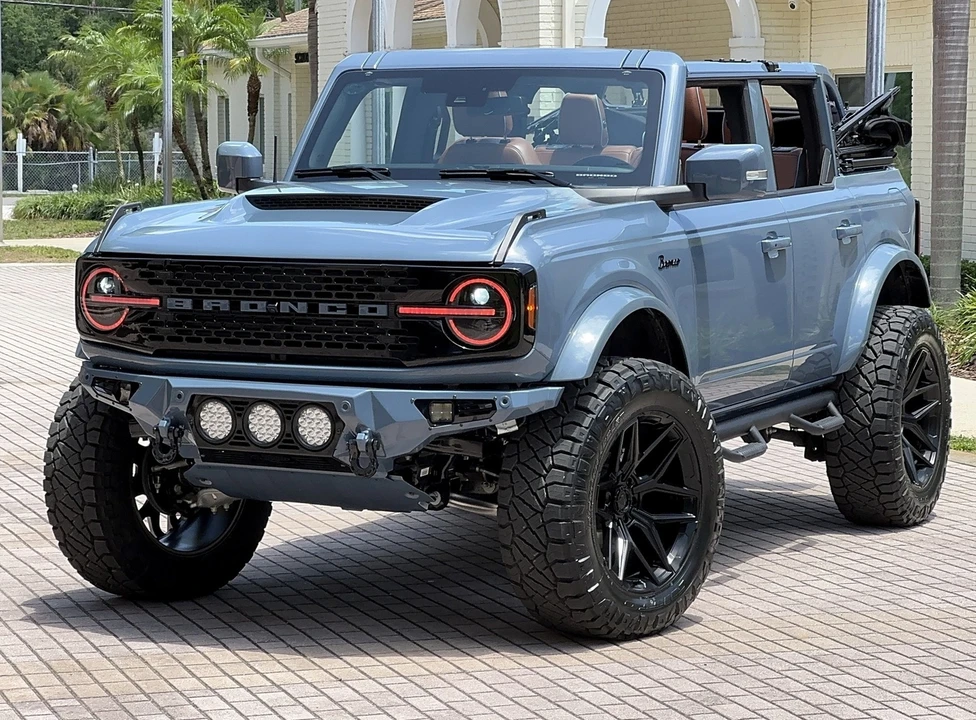 2025 Ford Bronco 6th Gen - Image 7 of 21