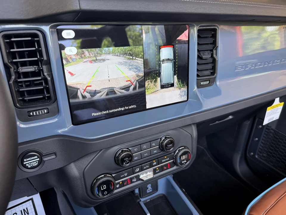 2025 Ford Bronco 6th Gen - Image 13 of 21