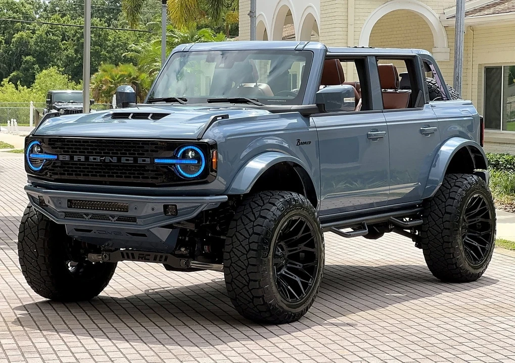 2025 Ford Bronco 6th Gen - Image 7 of 21