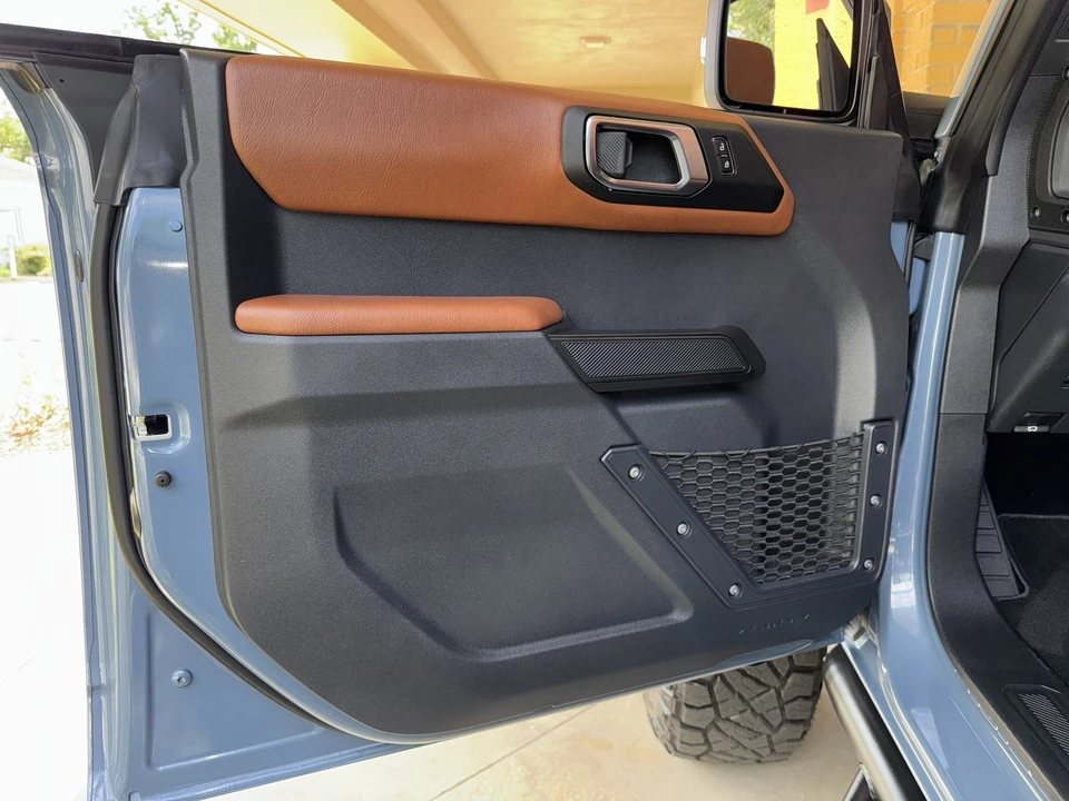 2025 Ford Bronco 6th Gen - Image 17 of 21