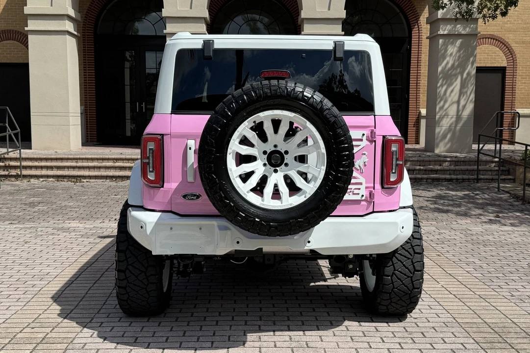 2025 Ford Bronco 6th Gen - Image 11 of 21