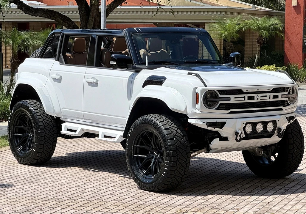 2025 Ford Bronco Raptor 6th Gen - Image 8 of 21