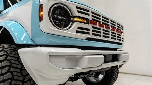 2025 Ford Bronco 6th Gen - Image 17 of 21