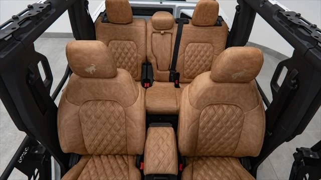 2025 Ford Bronco 6th Gen - Image 16 of 21