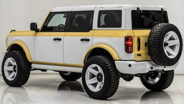2025 Ford Bronco 6th Gen - Image 3 of 21