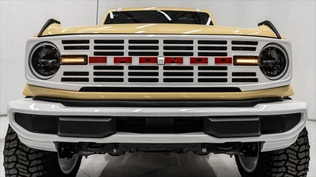 2025 Ford Bronco 6th Gen - Image 19 of 21