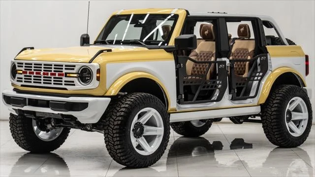2025 Ford Bronco 6th Gen - Image 12 of 21