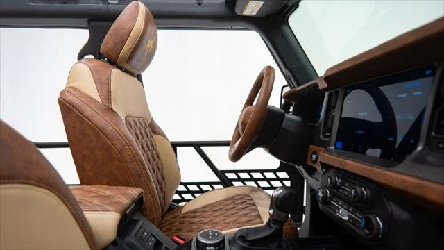 2025 Ford Bronco 6th Gen - Image 19 of 21