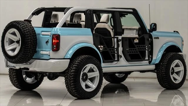2025 Ford Bronco 6th Gen - Image 14 of 21