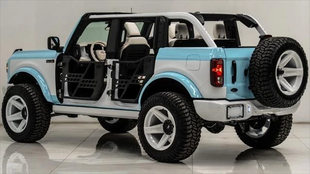 2025 Ford Bronco 6th Gen - Image 17 of 21