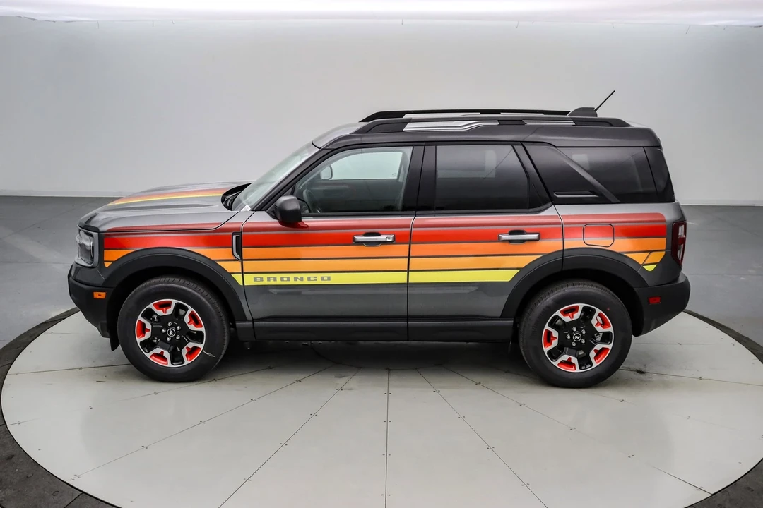 2025 Ford Bronco Sport - Image 8 of 21