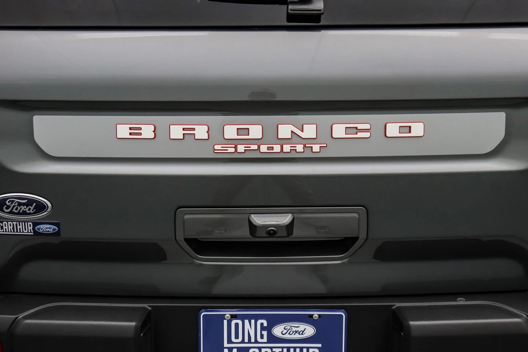 2025 Ford Bronco Sport - Image 18 of 21