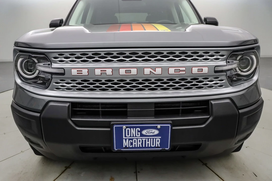 2025 Ford Bronco Sport - Image 11 of 21