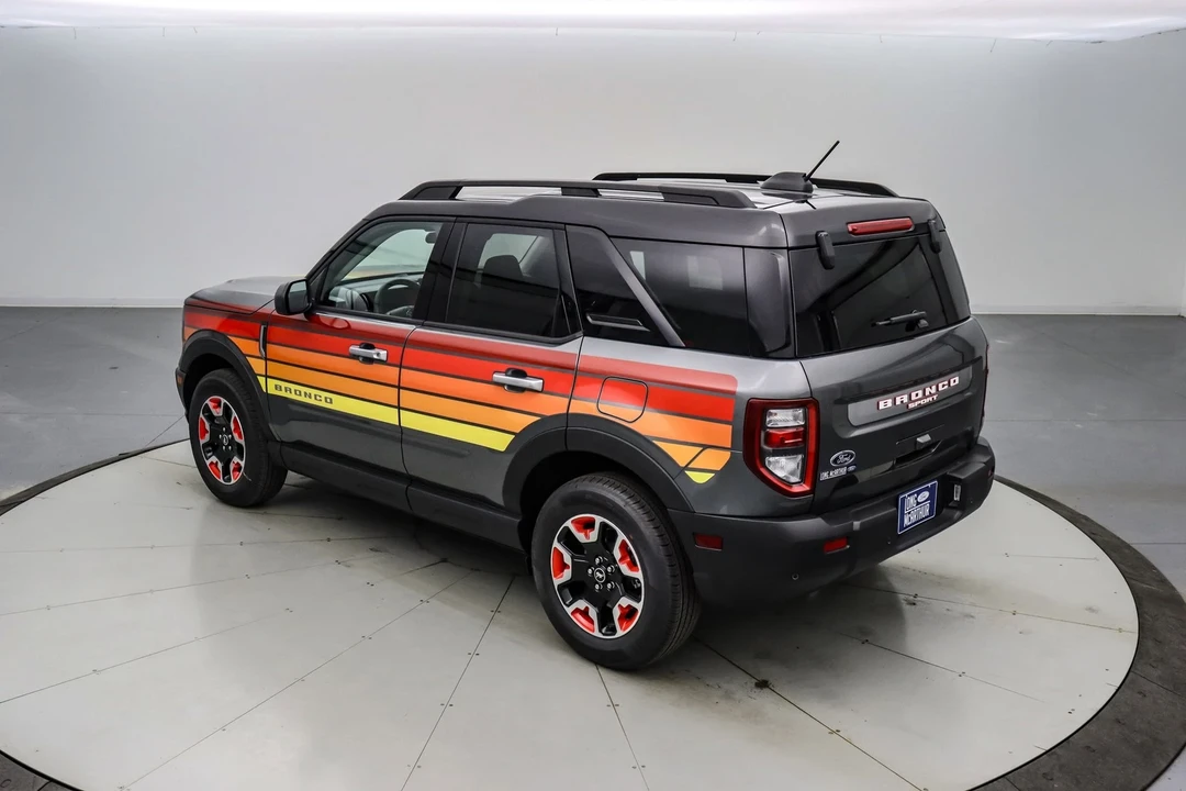 2025 Ford Bronco Sport - Image 7 of 21