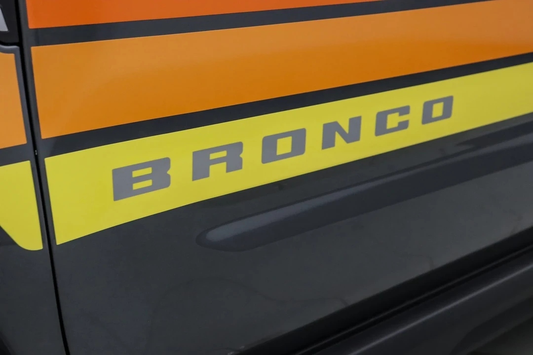 2025 Ford Bronco Sport - Image 14 of 21