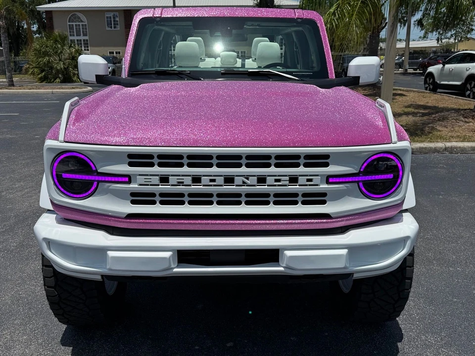 2025 Ford Bronco 6th Gen - Image 8 of 12