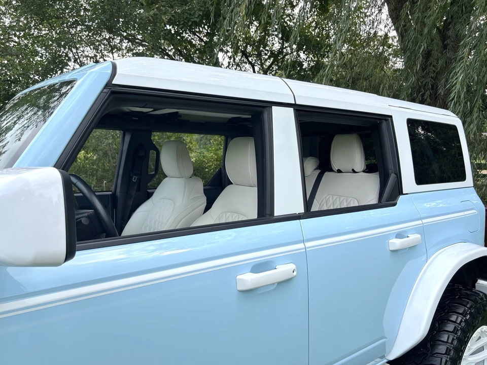 2025 Ford Bronco 6th Gen - Image 10 of 20