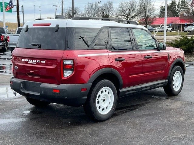 2025 Ford Bronco 6th Gen - Image 6 of 12