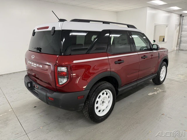 2025 Ford Bronco 6th Gen - Image 5 of 12