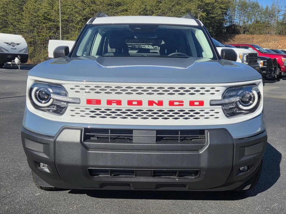 2025 Ford Bronco 6th Gen - Image 3 of 21