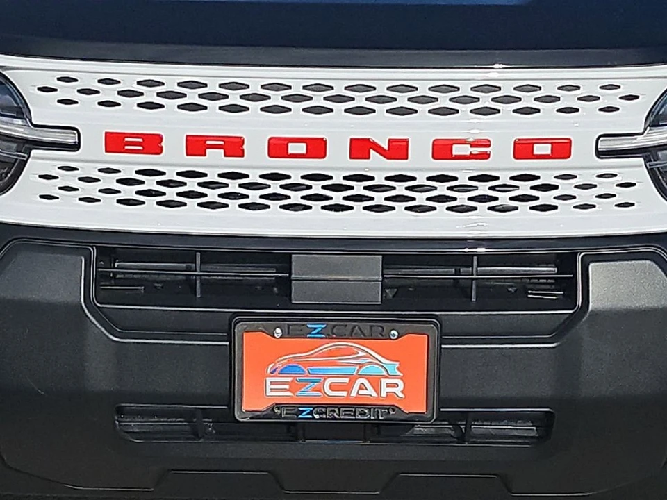 2025 Ford Bronco 6th Gen - Image 20 of 21