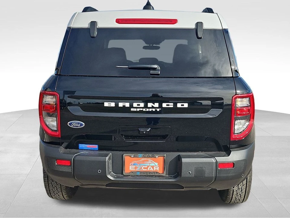2025 Ford Bronco 6th Gen - Image 14 of 21