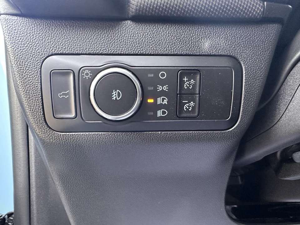 2025 Ford Bronco 6th Gen - Image 19 of 21