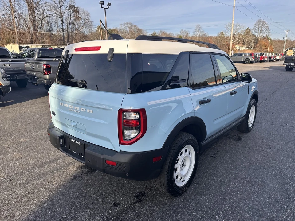 2025 Ford Bronco 6th Gen - Image 6 of 21