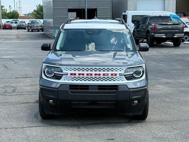 2025 Ford Bronco 6th Gen - Image 10 of 12
