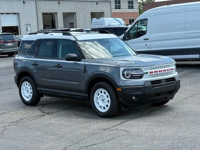 2025 Ford Bronco 6th Gen - Image 9 of 12
