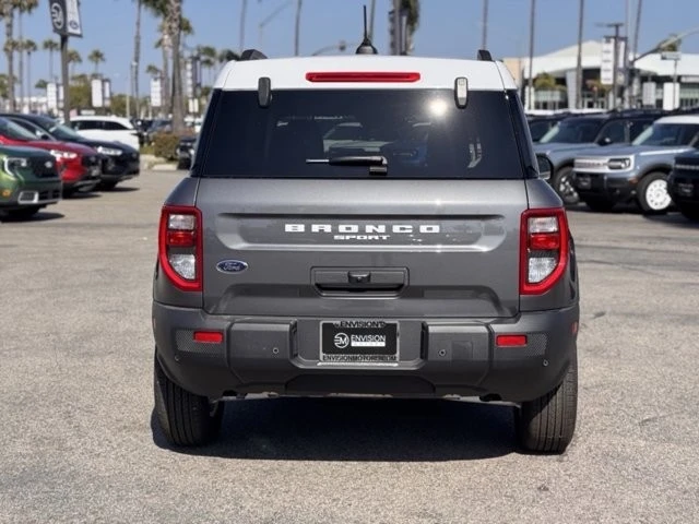 2025 Ford Bronco 6th Gen - Image 11 of 12
