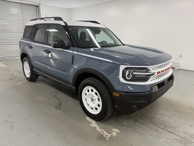 2025 Ford Bronco 6th Gen - Image 3 of 12